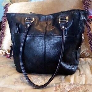 Tignanello pebble leather carryall organized tote shoulder bag EUC multi pocket